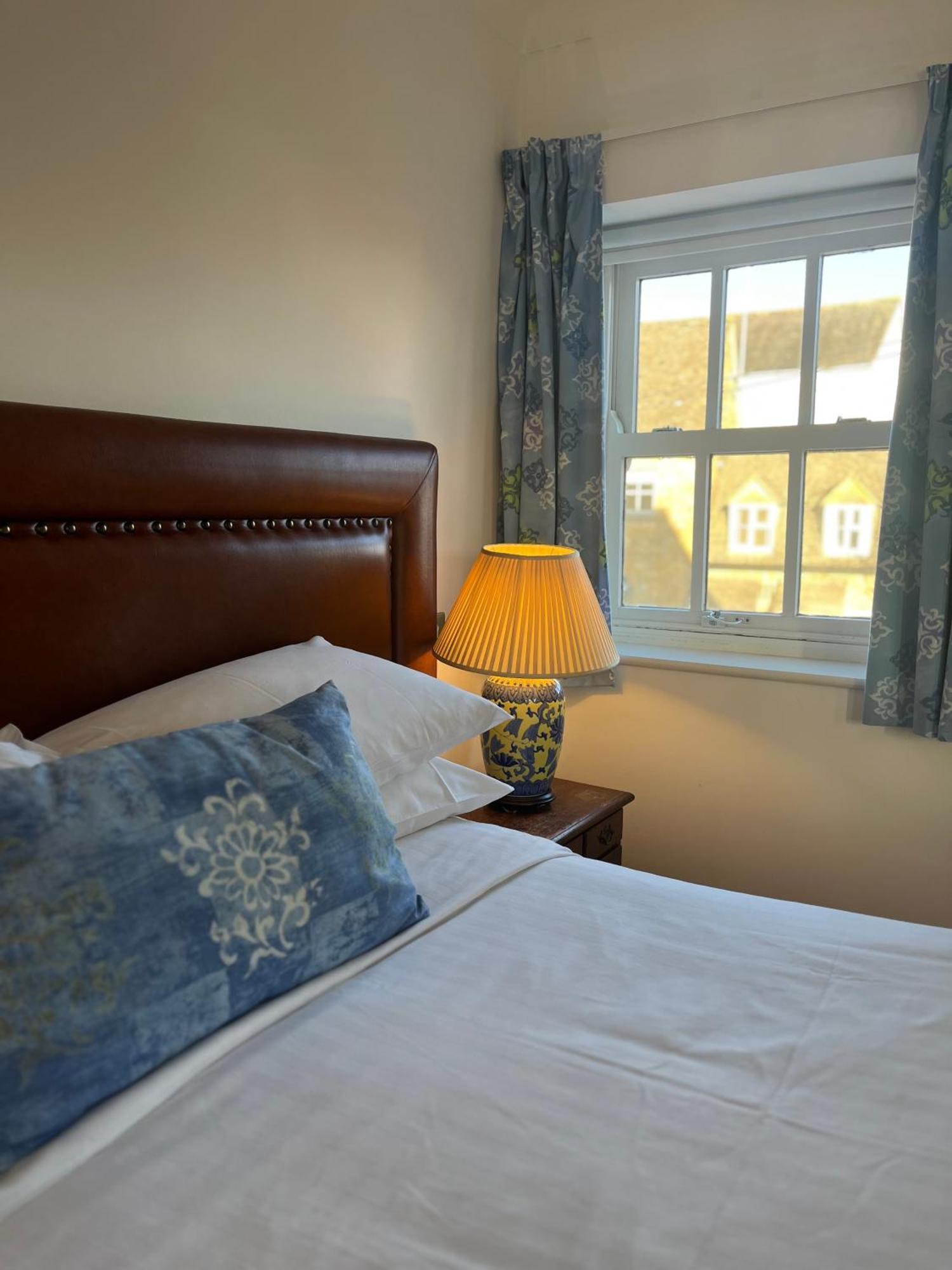 Noel Arms - "A Bespoke Hotel" Chipping Campden Extérieur photo