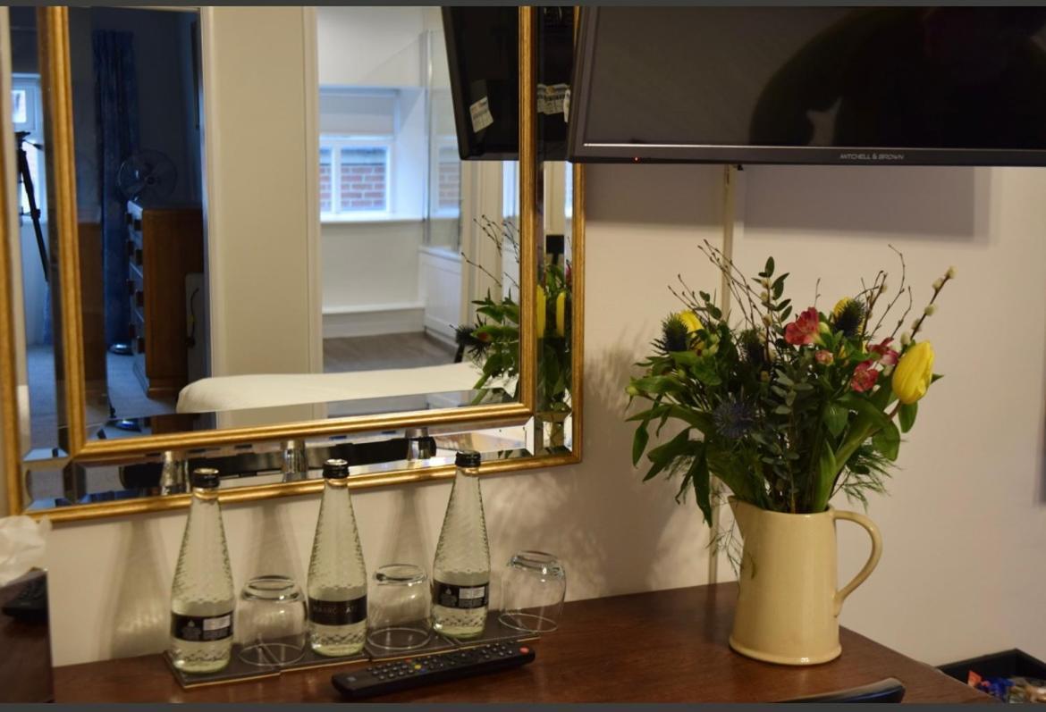 Noel Arms - "A Bespoke Hotel" Chipping Campden Extérieur photo